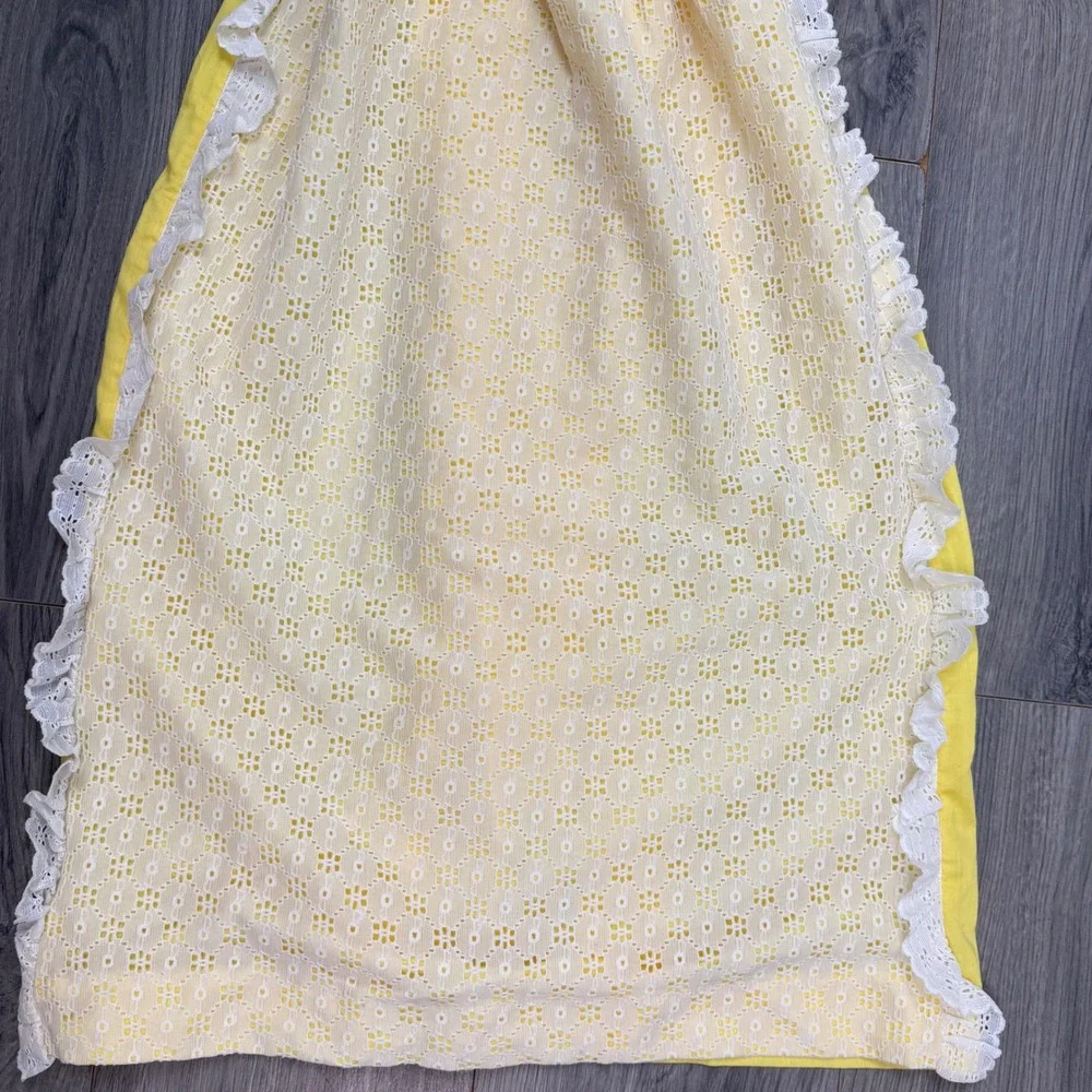 Vintage 70s Montgomery Ward Girls Yellow Prairie Maxi Dress Eyelet Lace Size 6‎